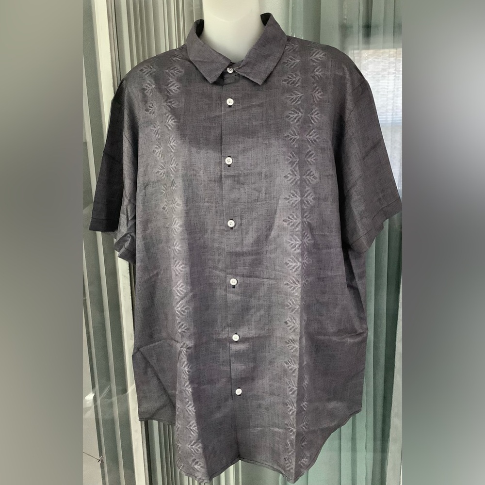 Mens Button Down Short Sleeve Casual Shirt NWOT